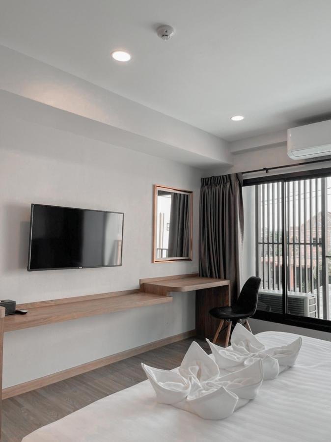 Nakara Hotel, Ubon Ratchathani Dış mekan fotoğraf